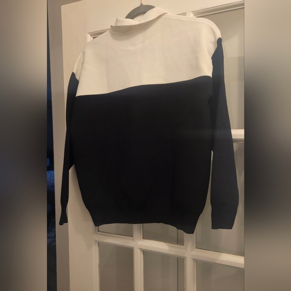 Aleeza Chic Monochrome Sweater/ Blazer With Gold Buttons & Pockets - Picture 8 of 11